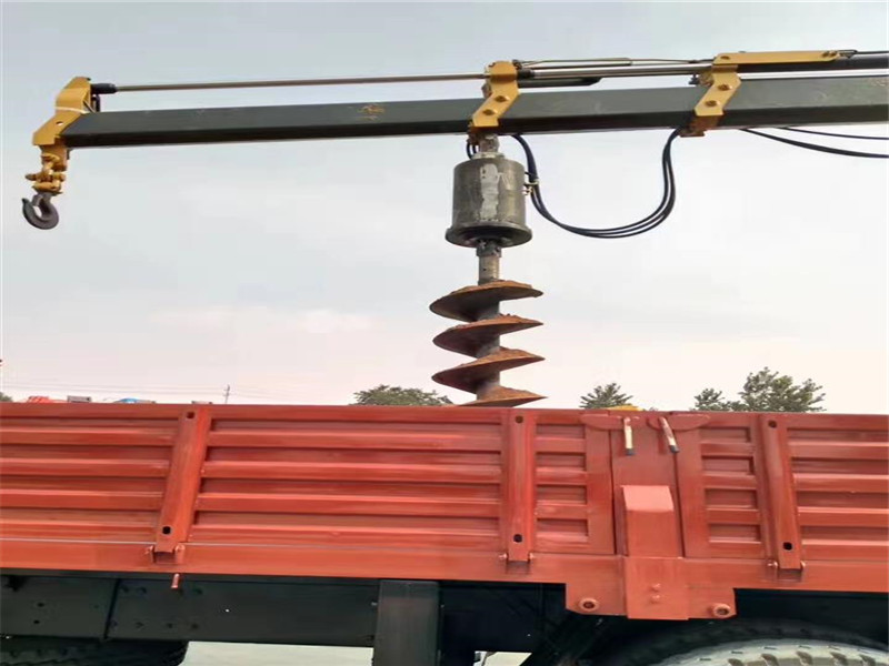 東風后八輪徐工12噸折臂隨車吊圖片展示5 東風后八輪徐工12噸折臂隨車吊圖片展示5