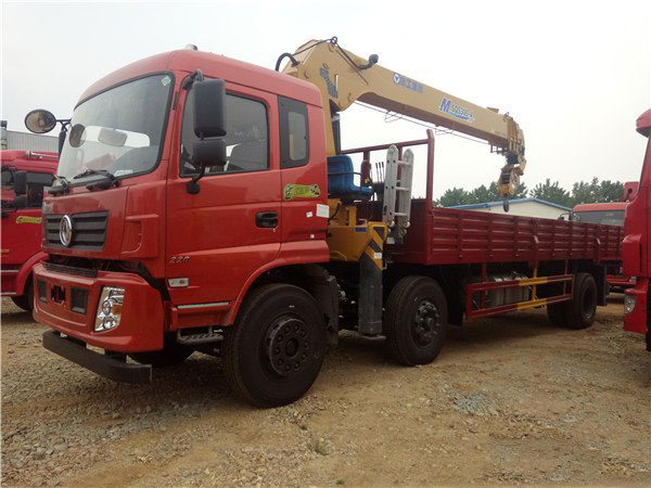 徐工12噸東風三軸隨車吊