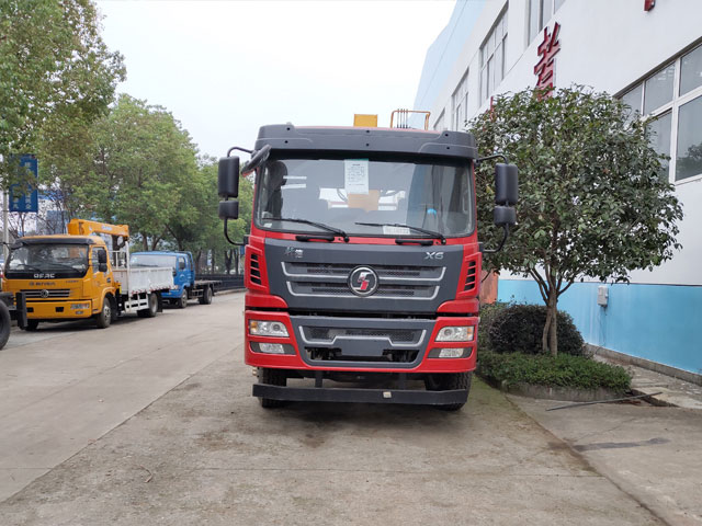 陜汽軒德X6后八輪黃牌程力12噸隨車吊圖片展示2