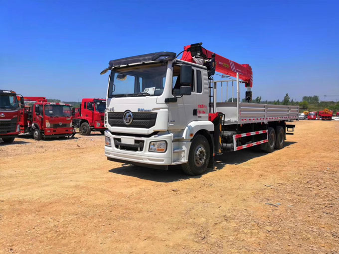 陜汽德龍新M3000后八輪三一12噸吊機(jī)12噸隨車吊