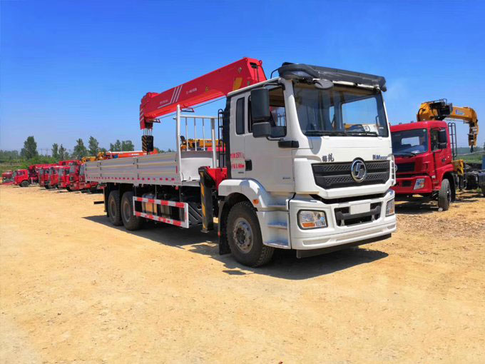 陜汽德龍新M3000后八輪三一12噸吊機(jī)12噸隨車吊