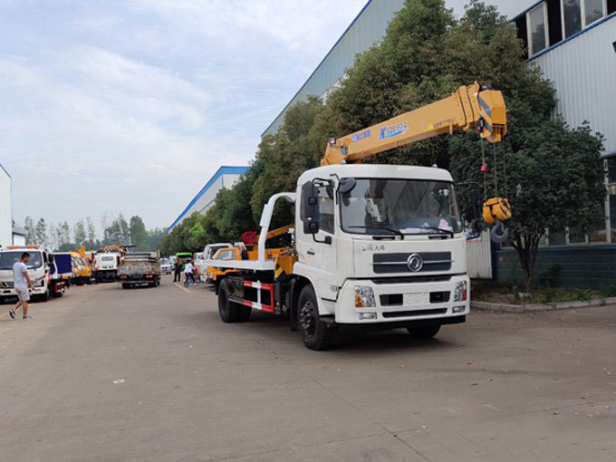 徐工吊機6.3噸東風(fēng)天錦清障隨車吊