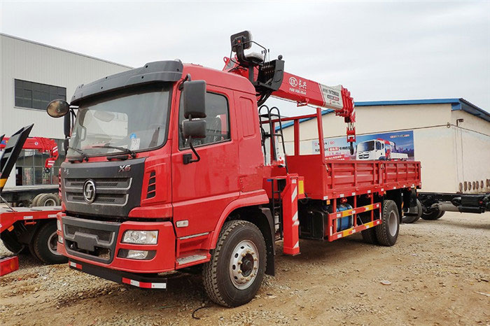 四川綿陽趙總全款定購陜汽軒德長興8噸隨車吊