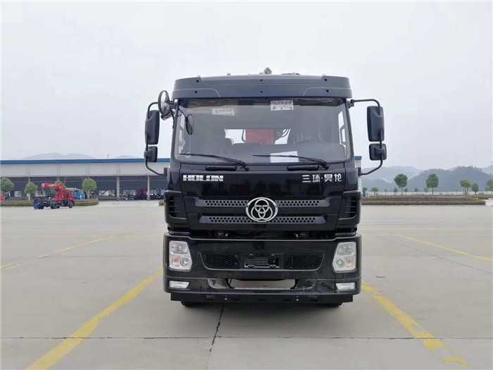 三環(huán)昊龍前四后四三一10噸隨車吊圖片圖片展示3