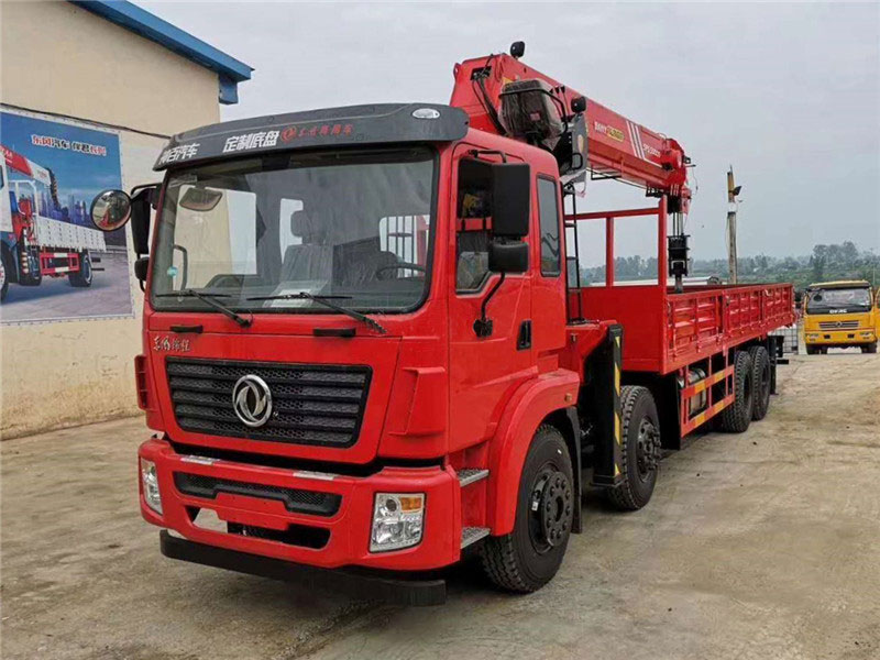 三一14噸SPS35000隨車吊起重參數