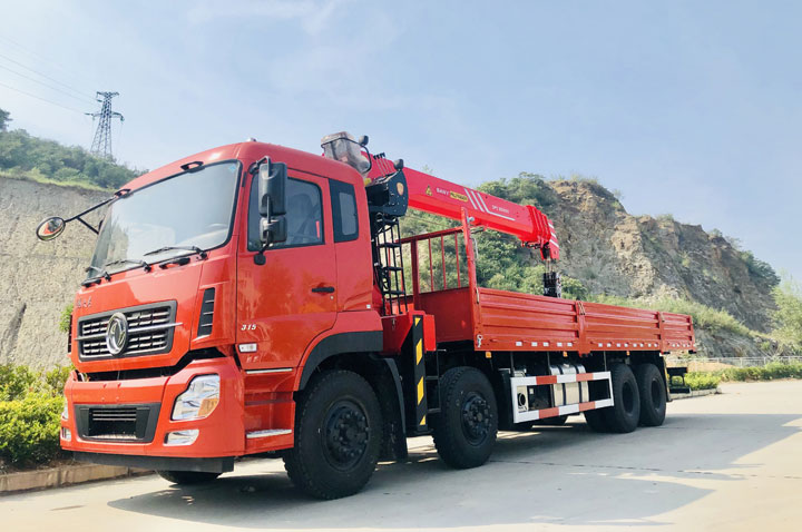 三一隨車吊12噸最新款，你值得擁有