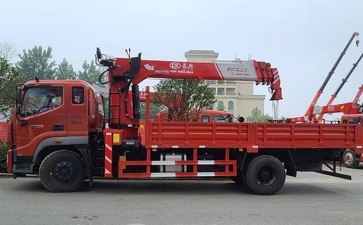 長興8噸隨車吊多少錢 廠家解析