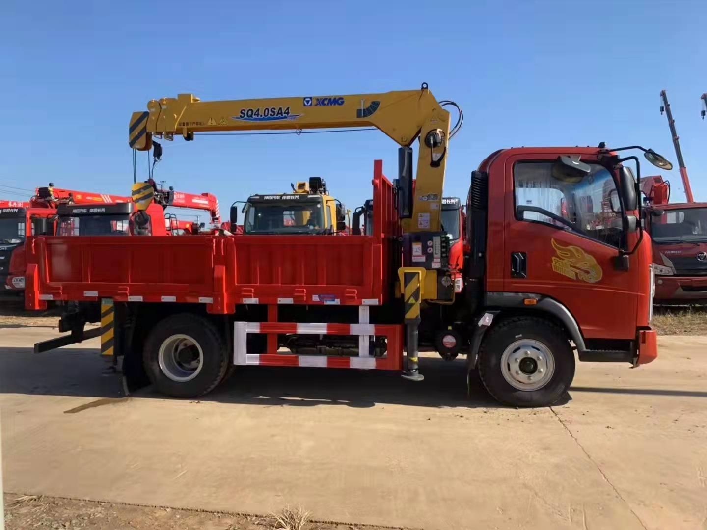 重汽王牌徐工5噸隨車吊圖片展示7