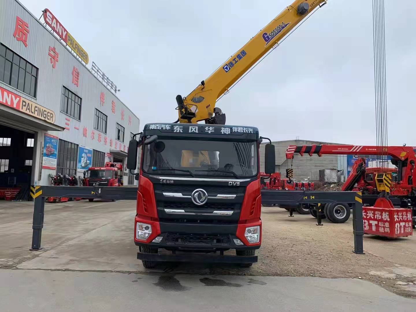 徐工20噸隨車吊 隨車吊中的天花板